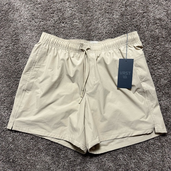 VRST Men’s 5” Everyday Short - Picture 1 of 5
